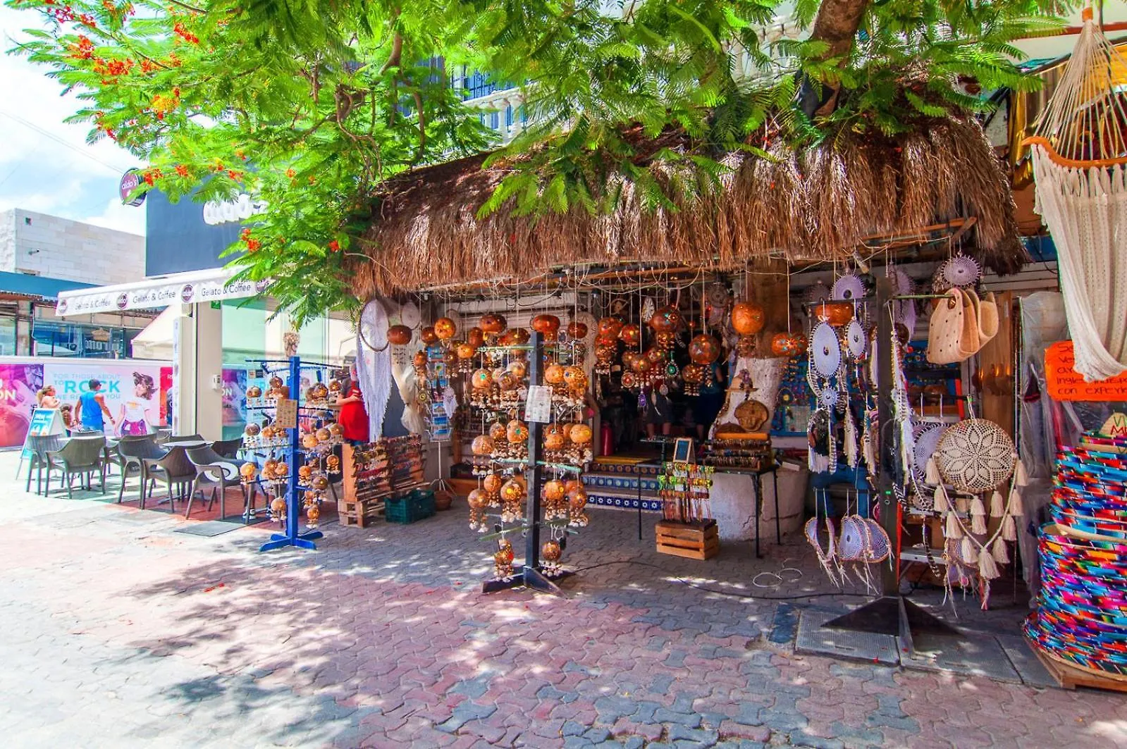 Beachfront 2Br Condo In Playa I Steps To 5Th Ave! Playa del Carmen