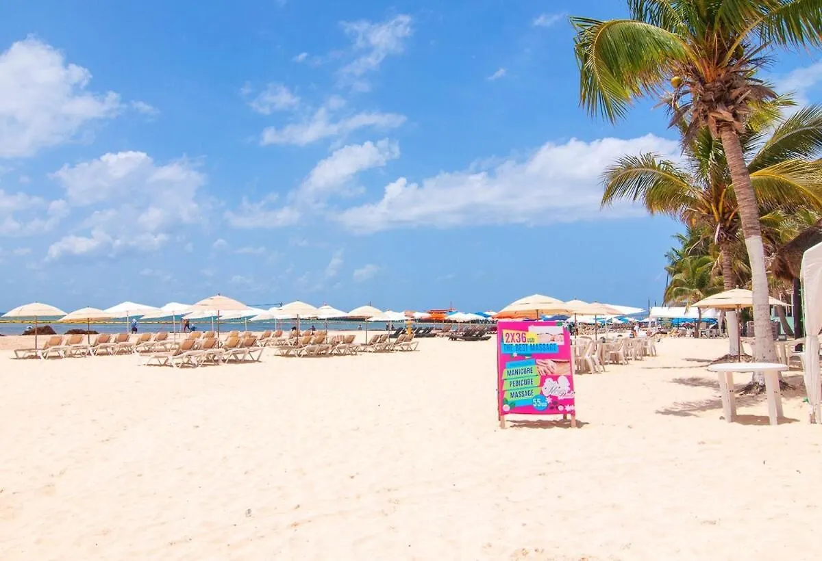 Beachfront 2Br Condo In Playa I Steps To 5Th Ave! Playa del Carmen 0*,